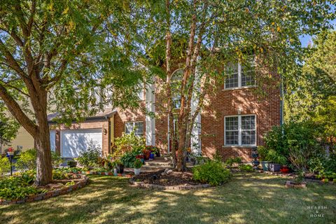 Tiny photo for 7 Shoal Creek Court, Lake In The Hills, IL 60156 (MLS # 12494521)