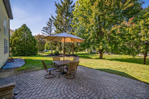 Tiny photo for 7 Shoal Creek Court, Lake In The Hills, IL 60156 (MLS # 12494521)