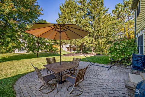 Tiny photo for 7 Shoal Creek Court, Lake In The Hills, IL 60156 (MLS # 12494521)