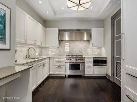 Tiny photo for 118 E Erie Street #21B, Chicago, IL 60611 (MLS # 12691894)