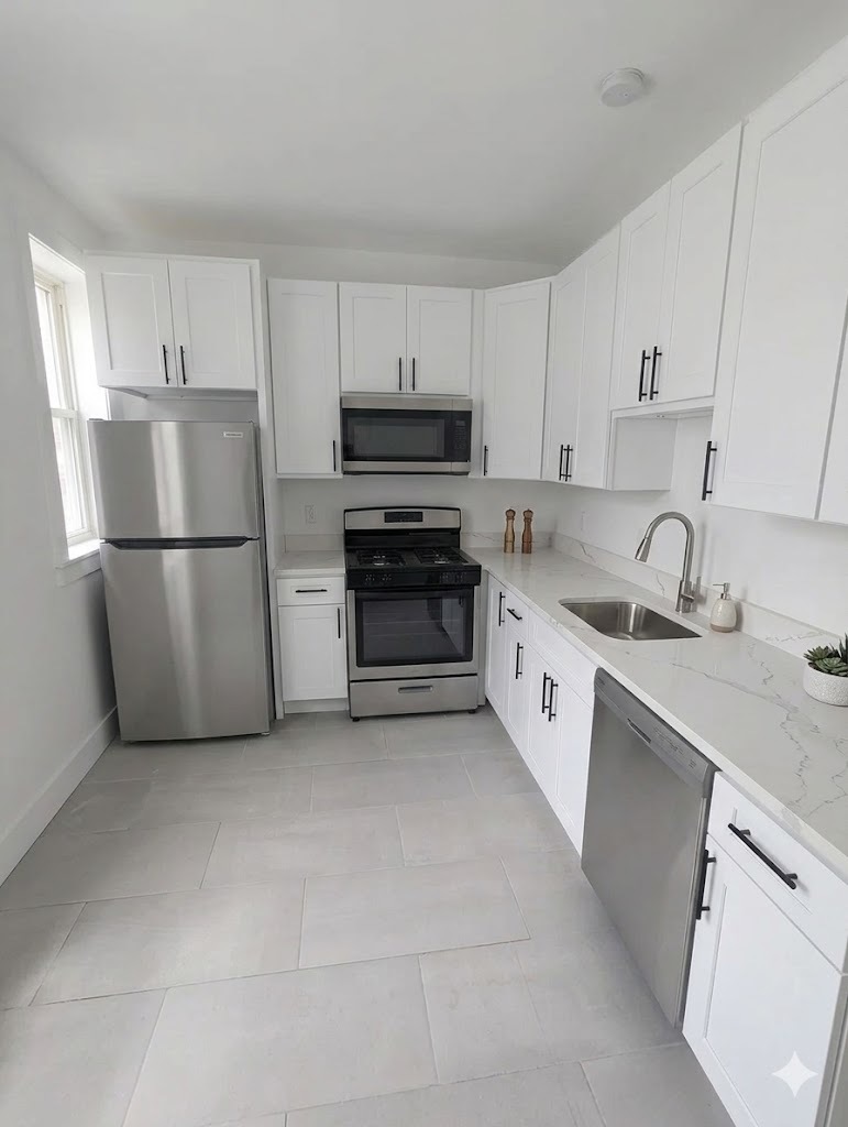 1945 W Augusta Avenue 2W