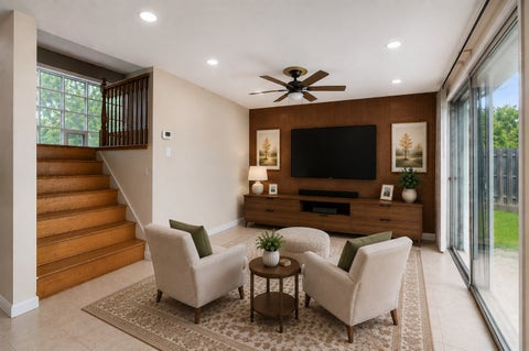Tiny photo for 8837 Robin Drive, Des Plaines, IL 60016 (MLS # 12727185)