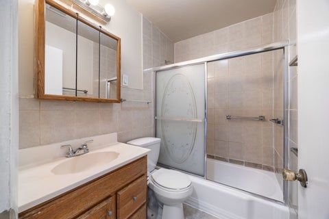 Tiny photo for 8837 Robin Drive, Des Plaines, IL 60016 (MLS # 12727185)