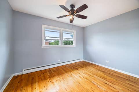 Tiny photo for 8837 Robin Drive, Des Plaines, IL 60016 (MLS # 12727185)