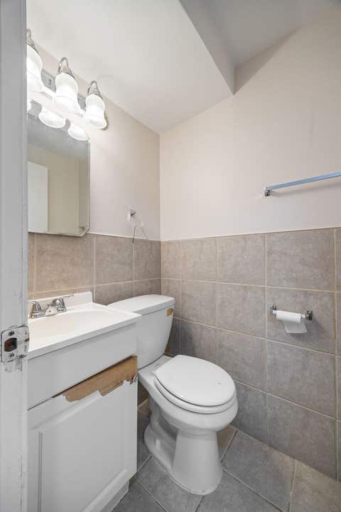 Tiny photo for 8837 Robin Drive, Des Plaines, IL 60016 (MLS # 12727185)