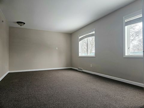 Tiny photo for 916 S Hennepin Avenue, Dixon, IL 61021 (MLS # 12538277)