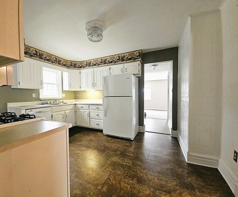 Tiny photo for 916 S Hennepin Avenue, Dixon, IL 61021 (MLS # 12538277)