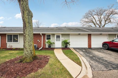 Tiny photo for 7405 Chevy Chase Court, Fox Lake, IL 60020 (MLS # 12607610)