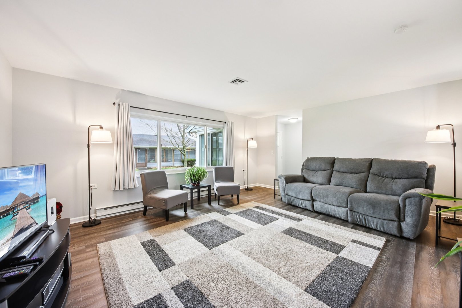 7405 Chevy Chase Court