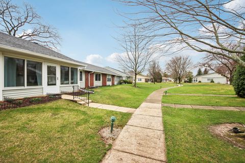 Tiny photo for 7405 Chevy Chase Court, Fox Lake, IL 60020 (MLS # 12607610)