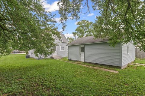 Tiny photo for 322 E Spruce Street, Paxton, IL 60957 (MLS # 12417182)