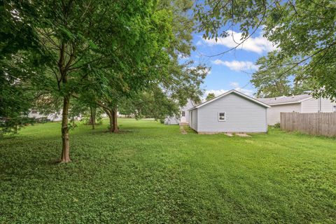 Tiny photo for 322 E Spruce Street, Paxton, IL 60957 (MLS # 12417182)