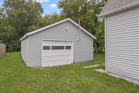 Tiny photo for 322 E Spruce Street, Paxton, IL 60957 (MLS # 12417182)