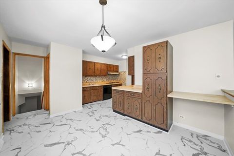 Tiny photo for 16049 Minerva Avenue, South Holland, IL 60473 (MLS # 12646922)