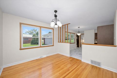 Tiny photo for 16049 Minerva Avenue, South Holland, IL 60473 (MLS # 12646922)