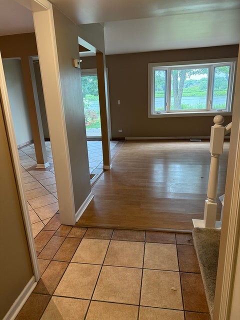 Tiny photo for 227 Lakeshore Lane, Bloomingdale, IL 60108 (MLS # 12726893)