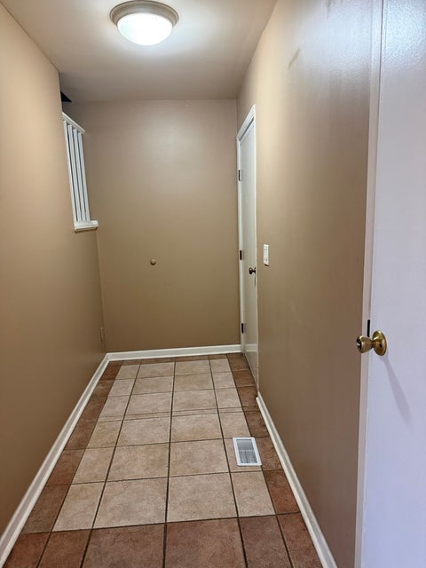 Tiny photo for 227 Lakeshore Lane, Bloomingdale, IL 60108 (MLS # 12726893)