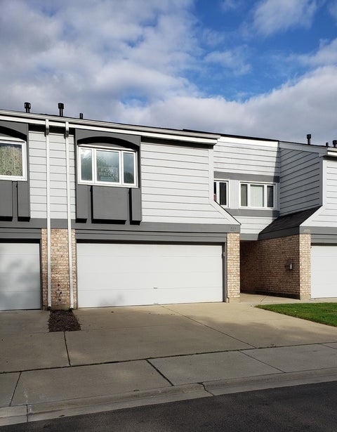 227 Lakeshore Lane, Bloomingdale, IL 60108 - #: 12726893