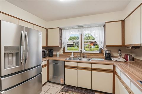 Tiny photo for 39576 N PETITE Pass, Antioch, IL 60002 (MLS # 12677674)