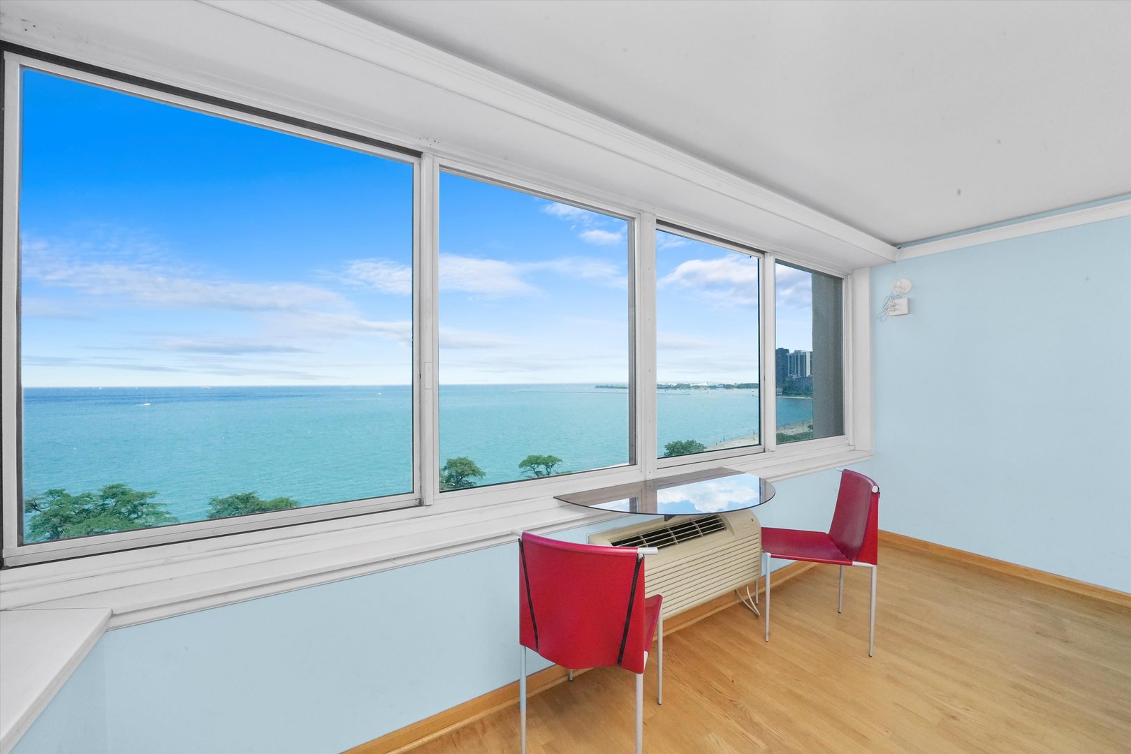 1440 N Lake Shore Drive 10C