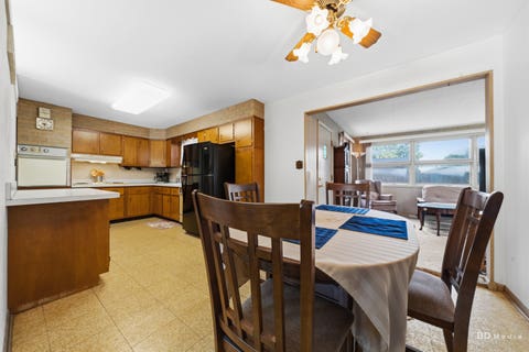 Tiny photo for 5539 La Palm Drive, Oak Forest, IL 60452 (MLS # 12698638)