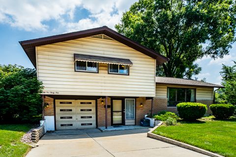 Photo of 5539 La Palm Drive, Oak Forest, IL 60452 (MLS # 12698638)