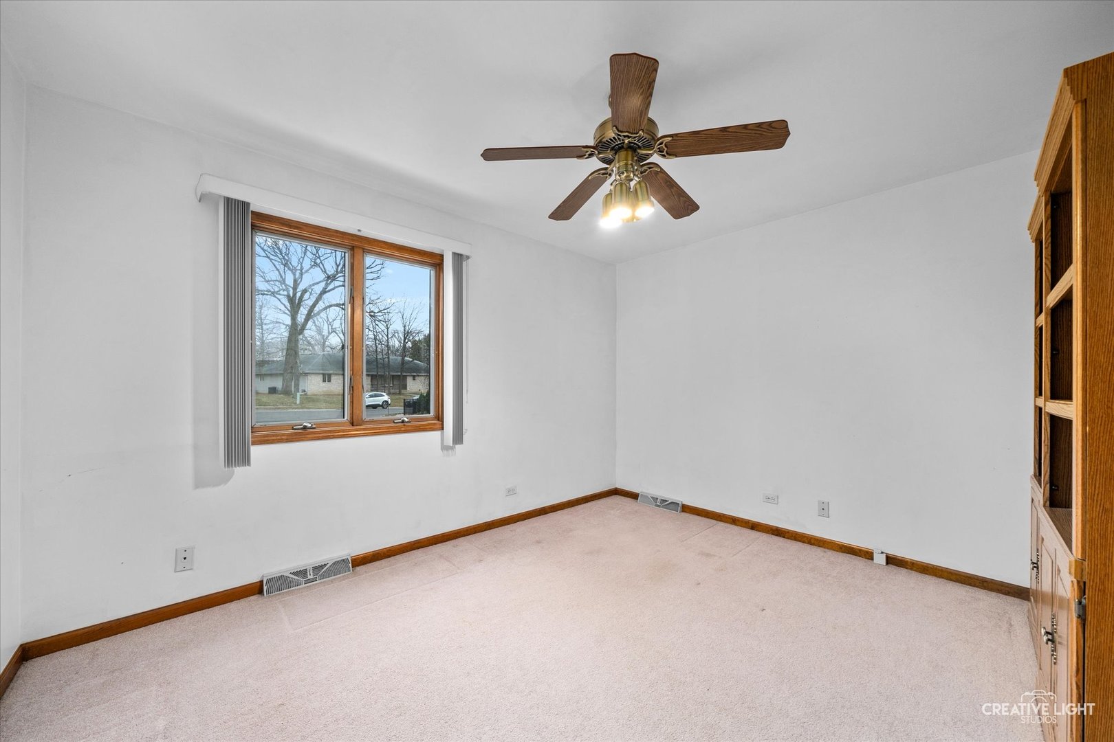 203 Oak Court