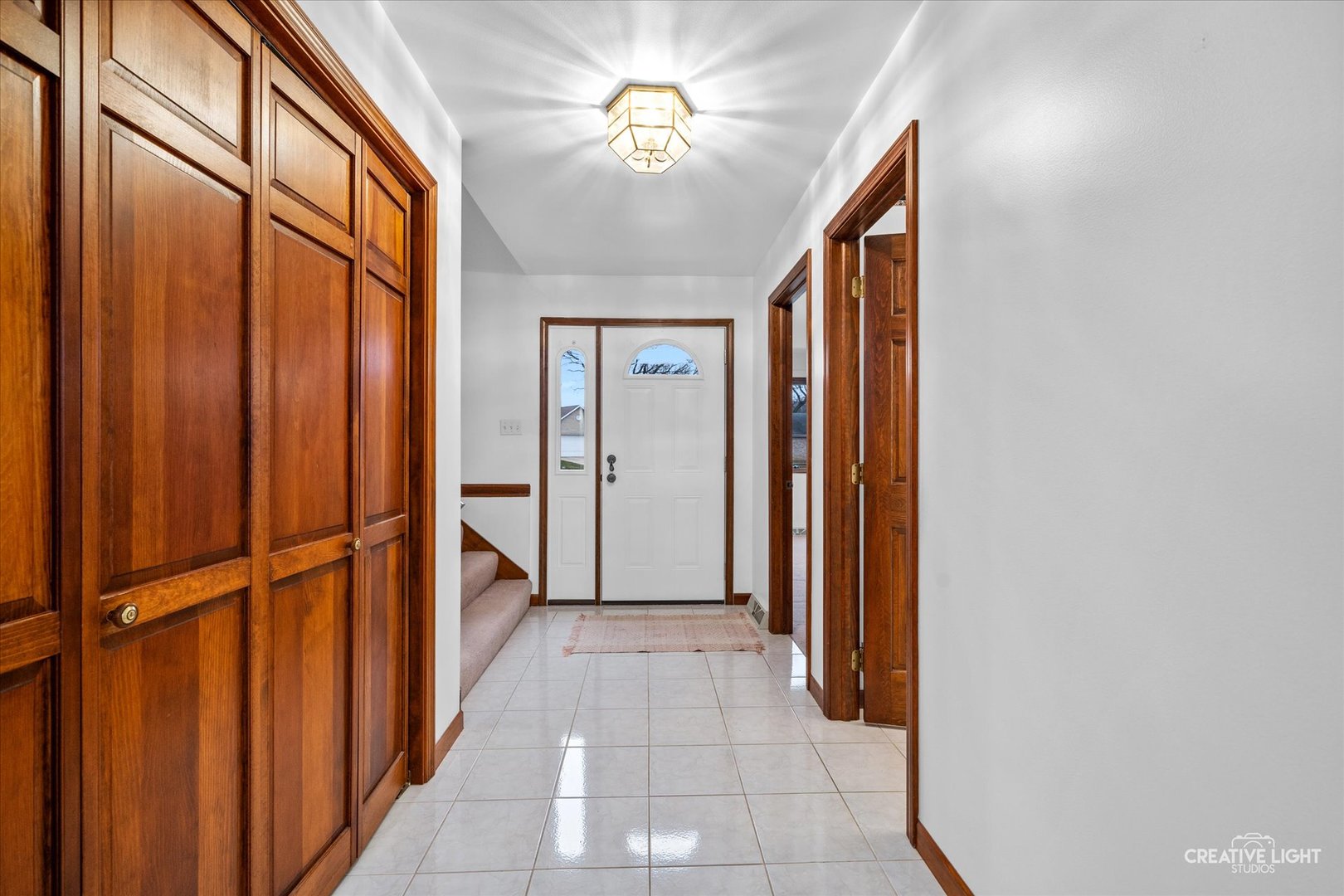 203 Oak Court