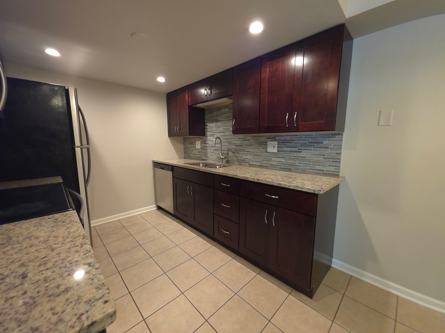 1675 Kiowa Circle 103