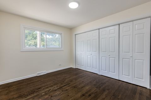 Tiny photo for 8717 Gross Point Road, Skokie, IL 60077 (MLS # 12502575)