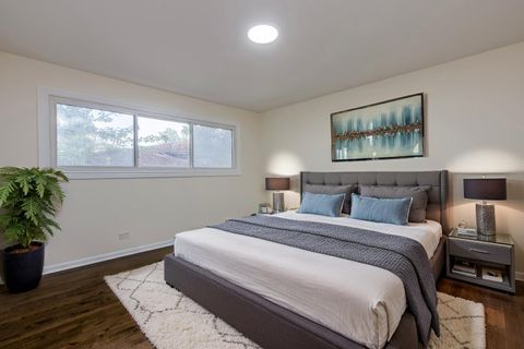 Tiny photo for 8717 Gross Point Road, Skokie, IL 60077 (MLS # 12502575)