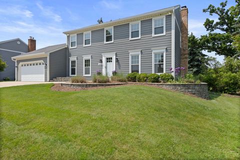 2215 Barger Court Wheaton IL 60189