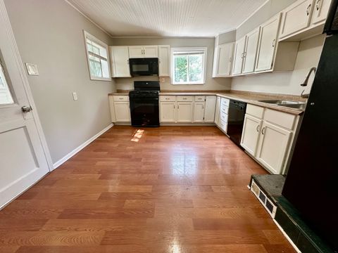 Tiny photo for 50 Sheridan Street, Elgin, IL 60123 (MLS # 12553312)