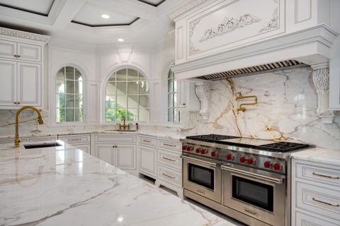 Tiny photo for 6413 S County Line Road, Burr Ridge, IL 60527 (MLS # 12530123)