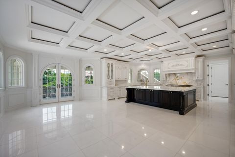 Tiny photo for 6413 S County Line Road, Burr Ridge, IL 60527 (MLS # 12530123)