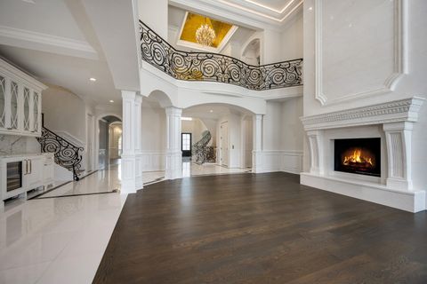 Tiny photo for 6413 S County Line Road, Burr Ridge, IL 60527 (MLS # 12530123)