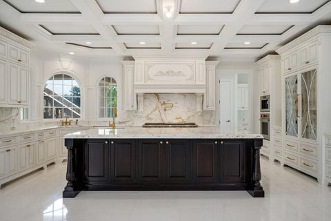 Tiny photo for 6413 S County Line Road, Burr Ridge, IL 60527 (MLS # 12530123)