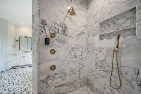 Tiny photo for 6413 S County Line Road, Burr Ridge, IL 60527 (MLS # 12530123)