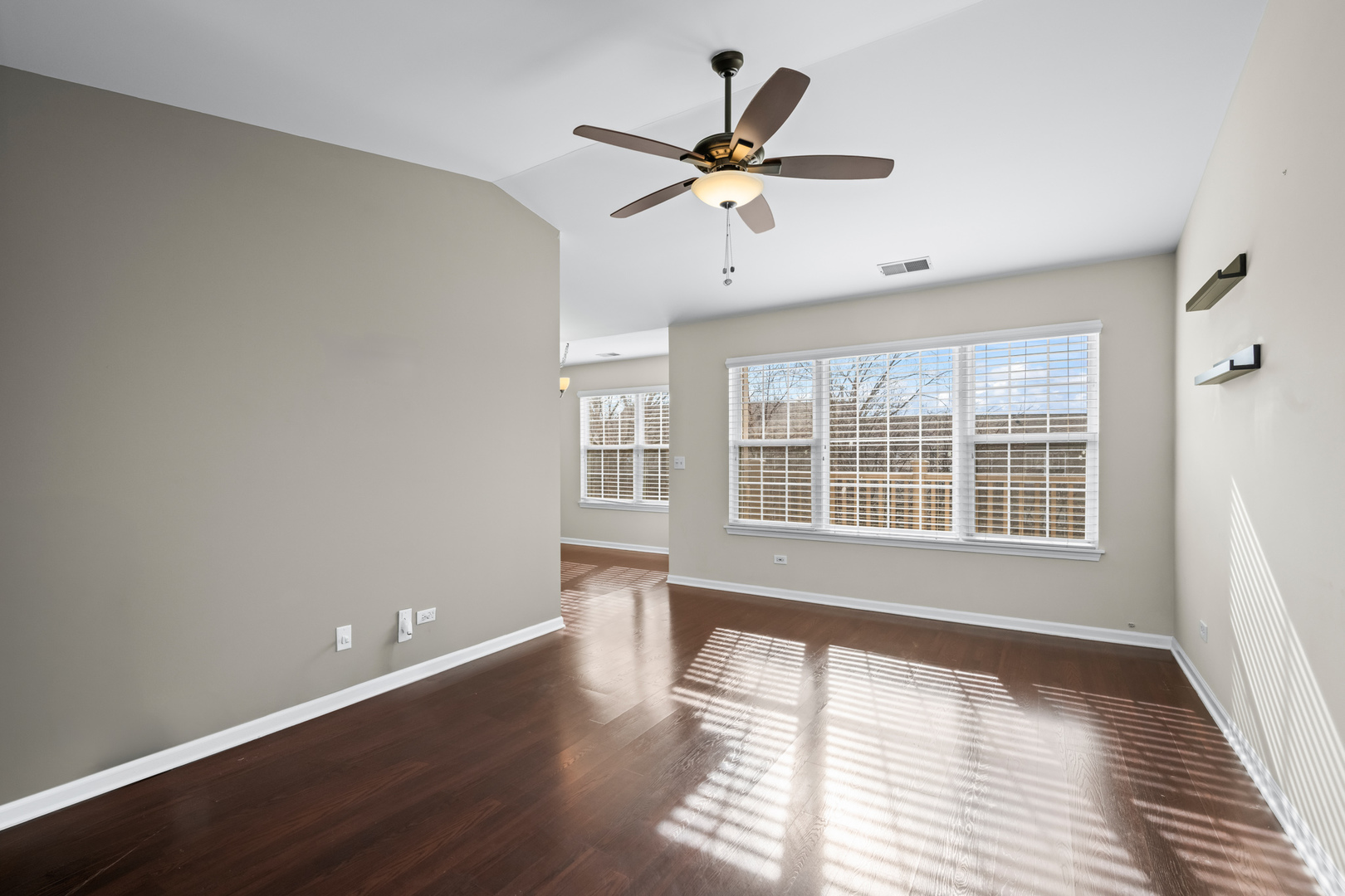 1288 N Red Oak Circle 3