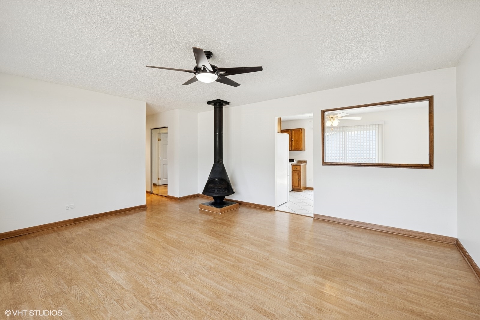325 Larkdale Row