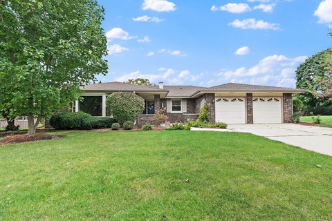 Photo of 104 Millis Lane, Schaumburg, IL 60193 (MLS # 12780240)