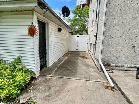 Tiny photo for 504 9th Street, Lasalle, IL 61301 (MLS # 12372469)