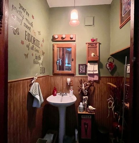 Tiny photo for 504 9th Street, Lasalle, IL 61301 (MLS # 12372469)