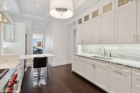 Tiny photo for 118 E Erie Street #37H, Chicago, IL 60611 (MLS # 12723162)