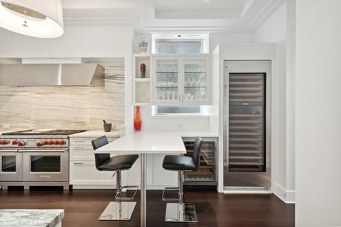 Tiny photo for 118 E Erie Street #37H, Chicago, IL 60611 (MLS # 12723162)
