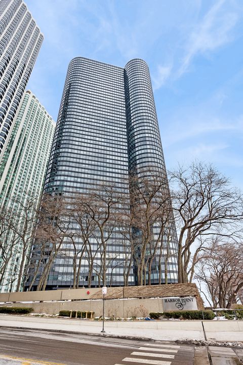 Photo of 155 N Harbor Drive #2605, Chicago, IL 60601 (MLS # 12556250)