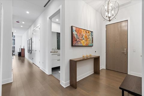 Tiny photo for 403 N Wabash Avenue #10C, Chicago, IL 60611 (MLS # 12612845)