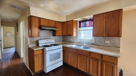 Tiny photo for 9061 S PARNELL Avenue, Chicago, IL 60620 (MLS # 12609907)