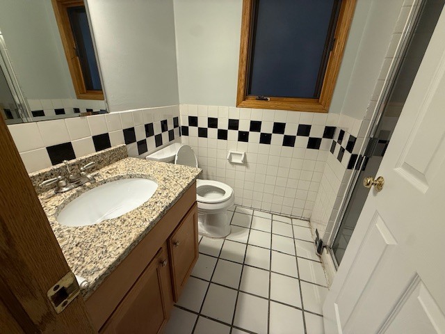 1340 N CAMPBELL Avenue 1