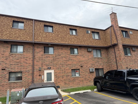 Tiny photo for 495 Mchenry Road #1B, Wheeling, IL 60090 (MLS # 12764446)